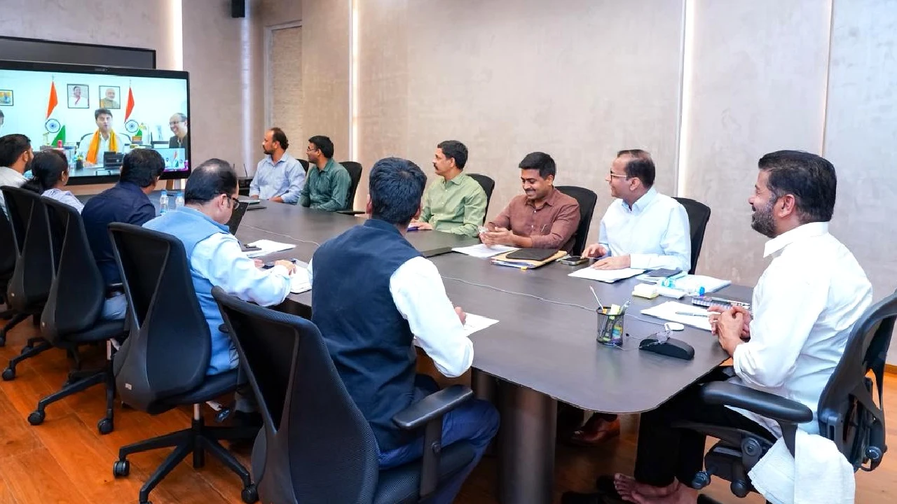 CM Revanth Reddys Meeting with Central Minister Jyotiraditya Scindia