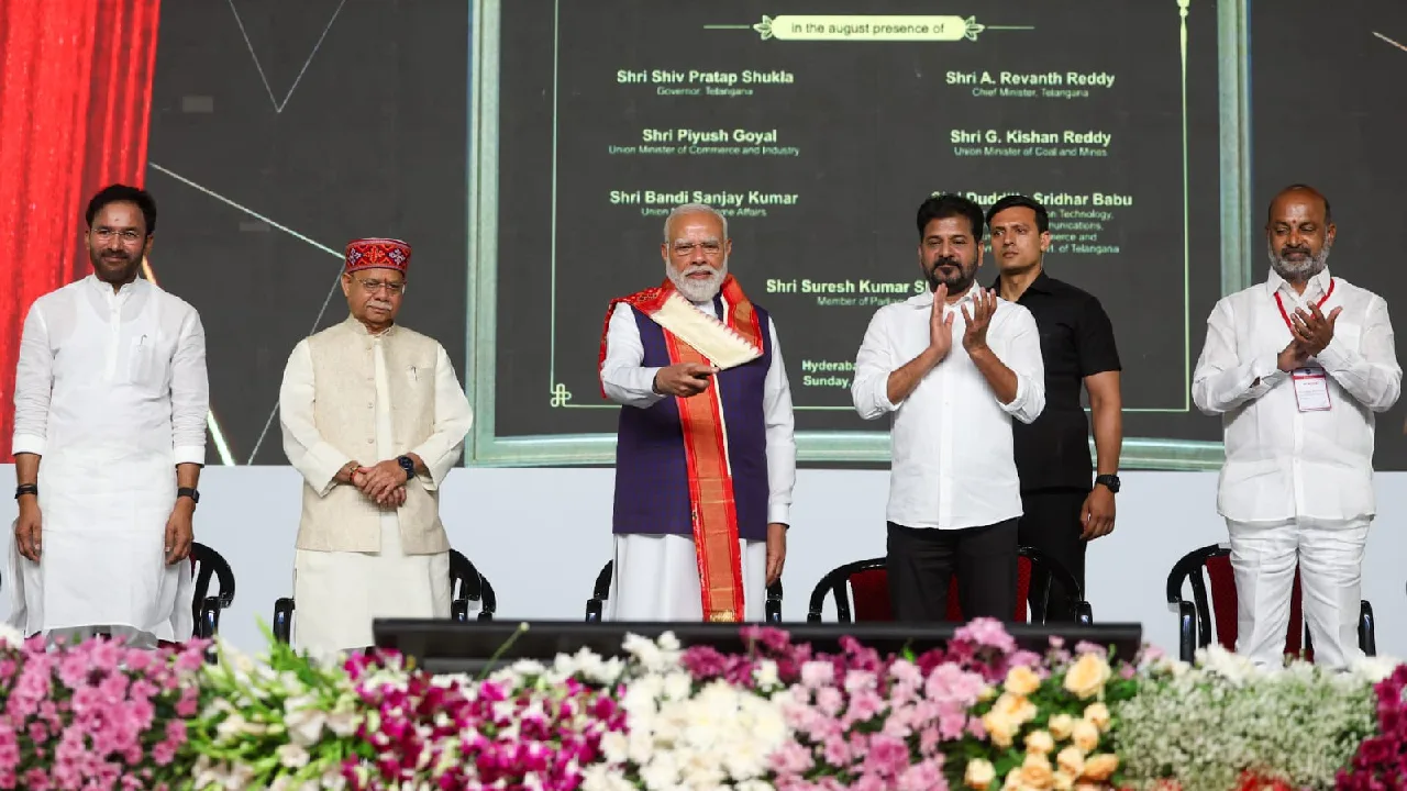 తెలంగాణ రైజింగ్ – 2047: ప్రధాని మోదీ ముందు సీఎం రేవంత్ రెడ్డి మాస్టర్ ప్లాన్.. అభివృద్ధిలో సరికొత్త అధ్యాయం!
