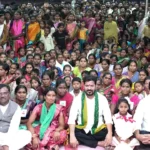 CM రేవంత్ రెడ్డి ఆదివాసీ మహిళలకు విజ్ఞప్తి: “ఒక పూట ఉపవాసం ఉన్నా పిల్లలను చదివించండి
